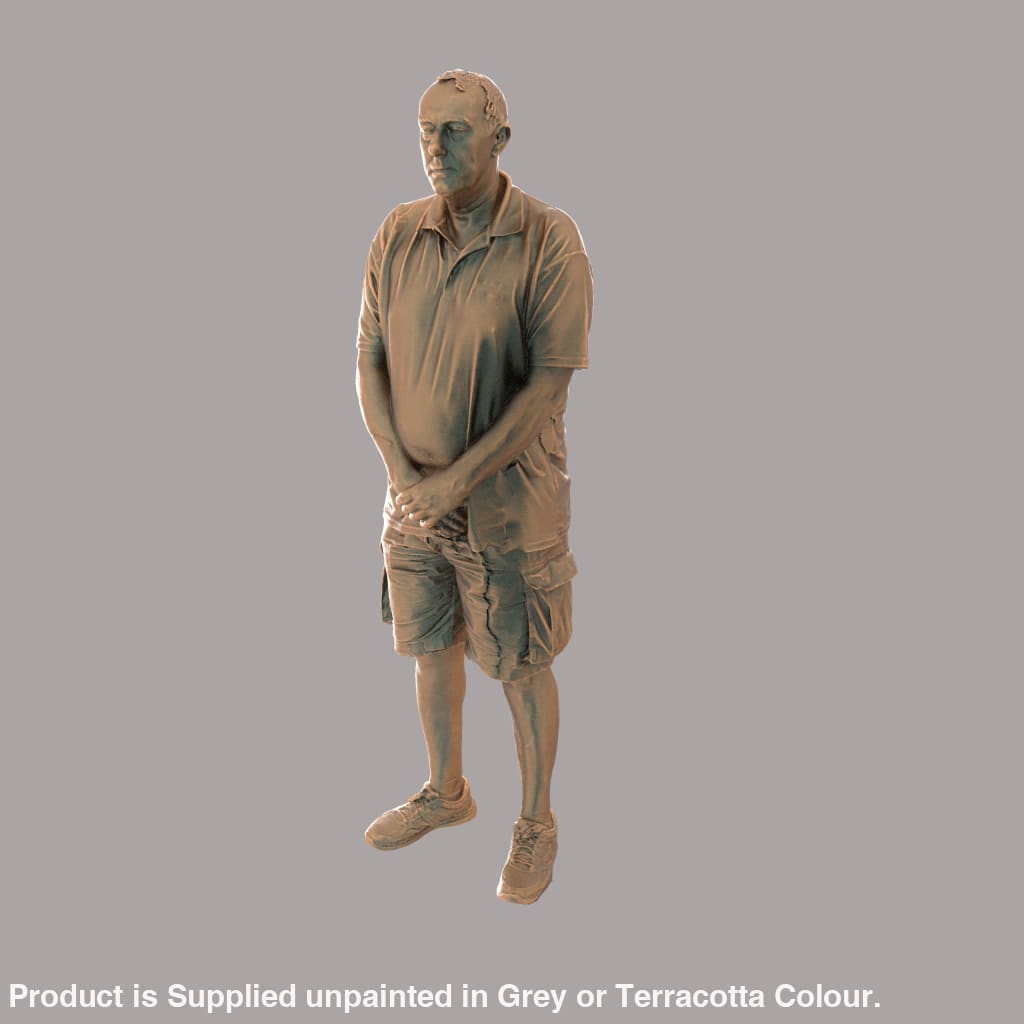 MM2069 Male Hands in Front Waiting for Bus/Train Figure