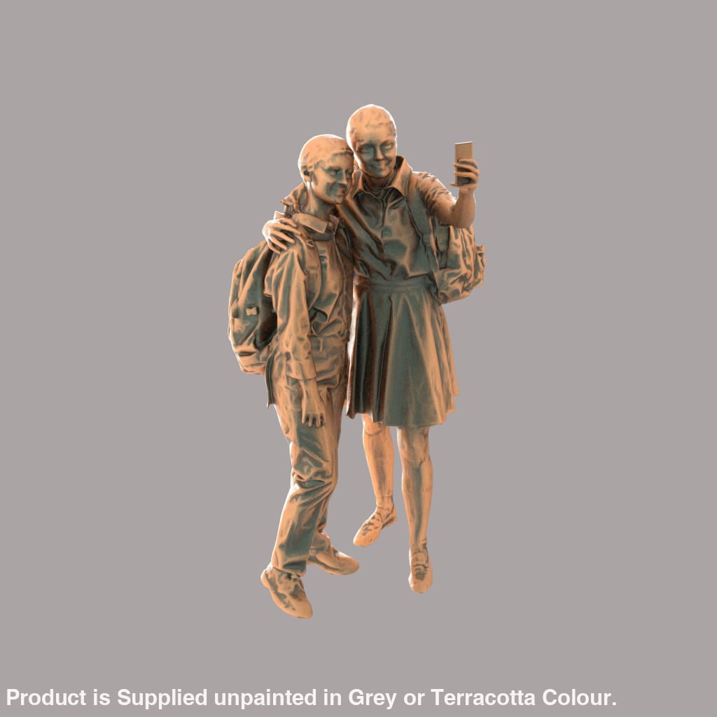 MM2102 2 School Girls selfie Figure