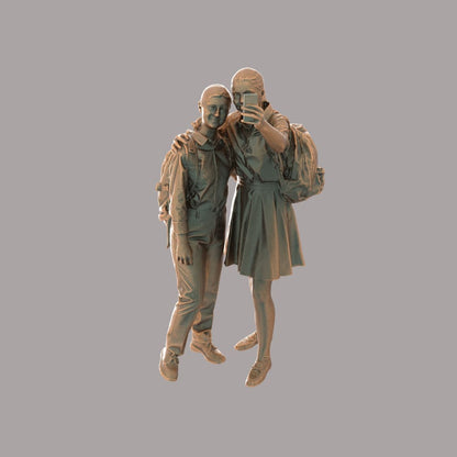 MM2102 2 School Girls selfie Figure