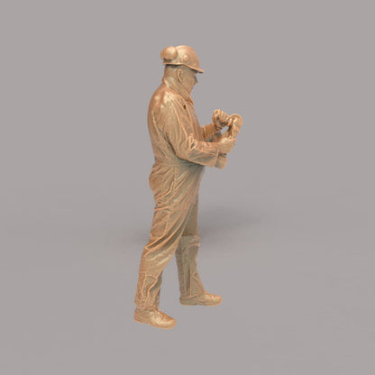 MM2106 Maintenance Worker Standing Disk Grinder Figure