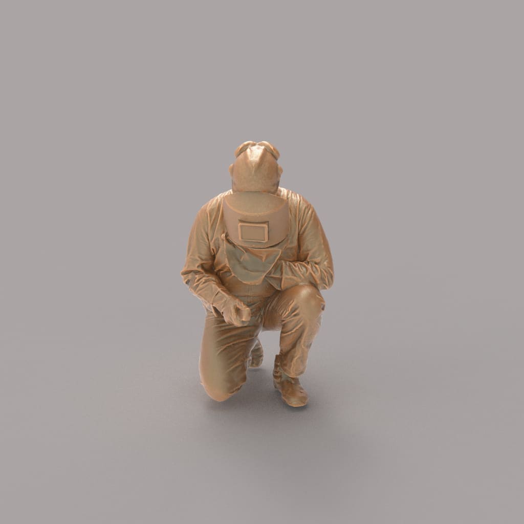 MM2106 Maintenance Worker Welding A Figure