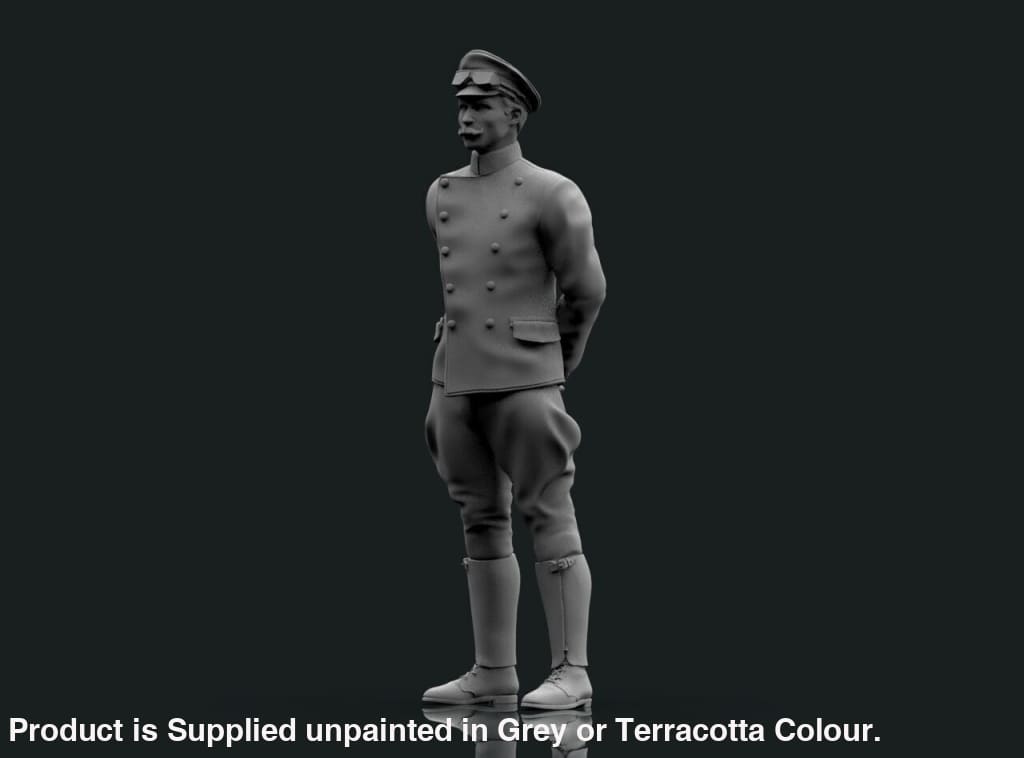 MM2107 Driver/Chauffeur Figure