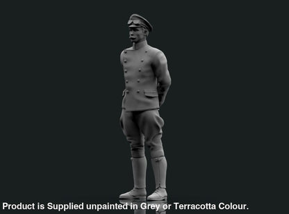 MM2107 Driver/Chauffeur Figure
