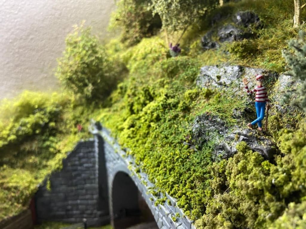 Mm235 Where’s Wally Figure