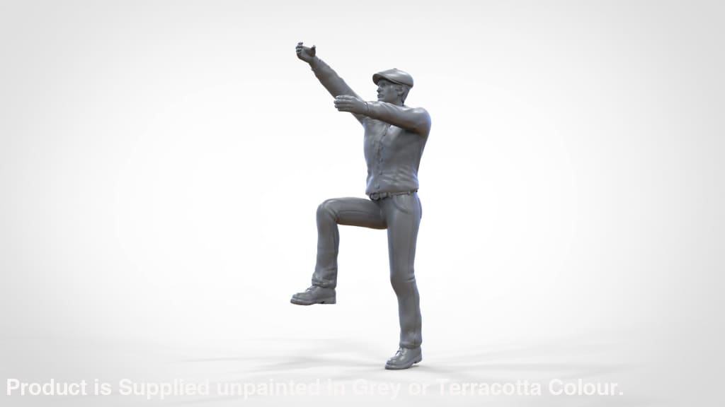 Mm400 Male Climbing Ladder Figure