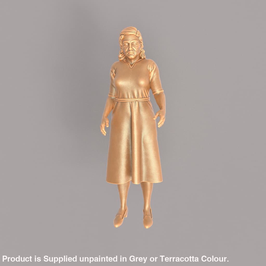 MM555 1940’s Style Lady wearing long dress arms out Figure