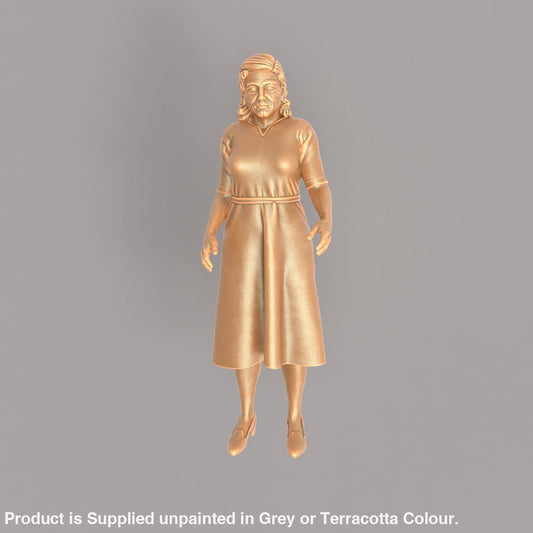 MM555 1940’s Style Lady wearing long dress arms out Figure