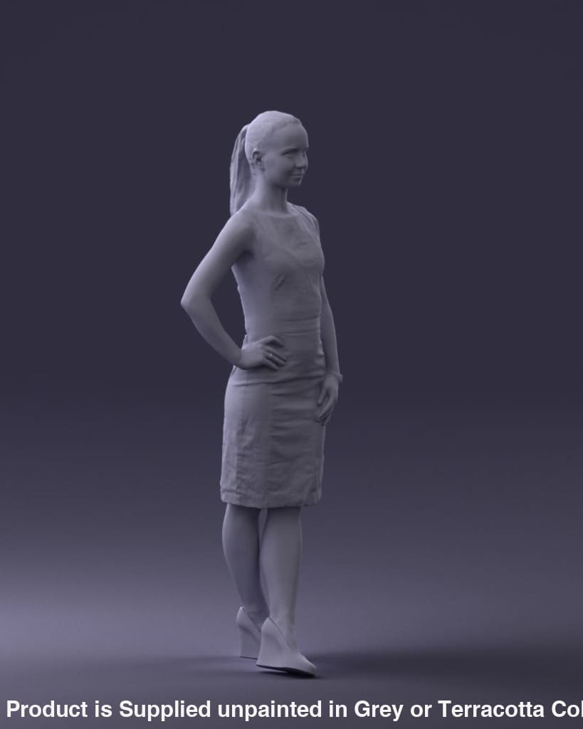 Smart Young Female Mm814 Figure