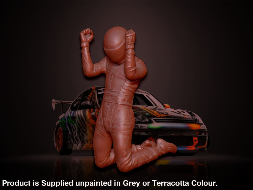 MM926 Victory Driver Figure