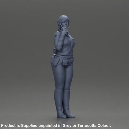 Mm960 Police/Security Girl Standing Speaking Into A Radio Figure