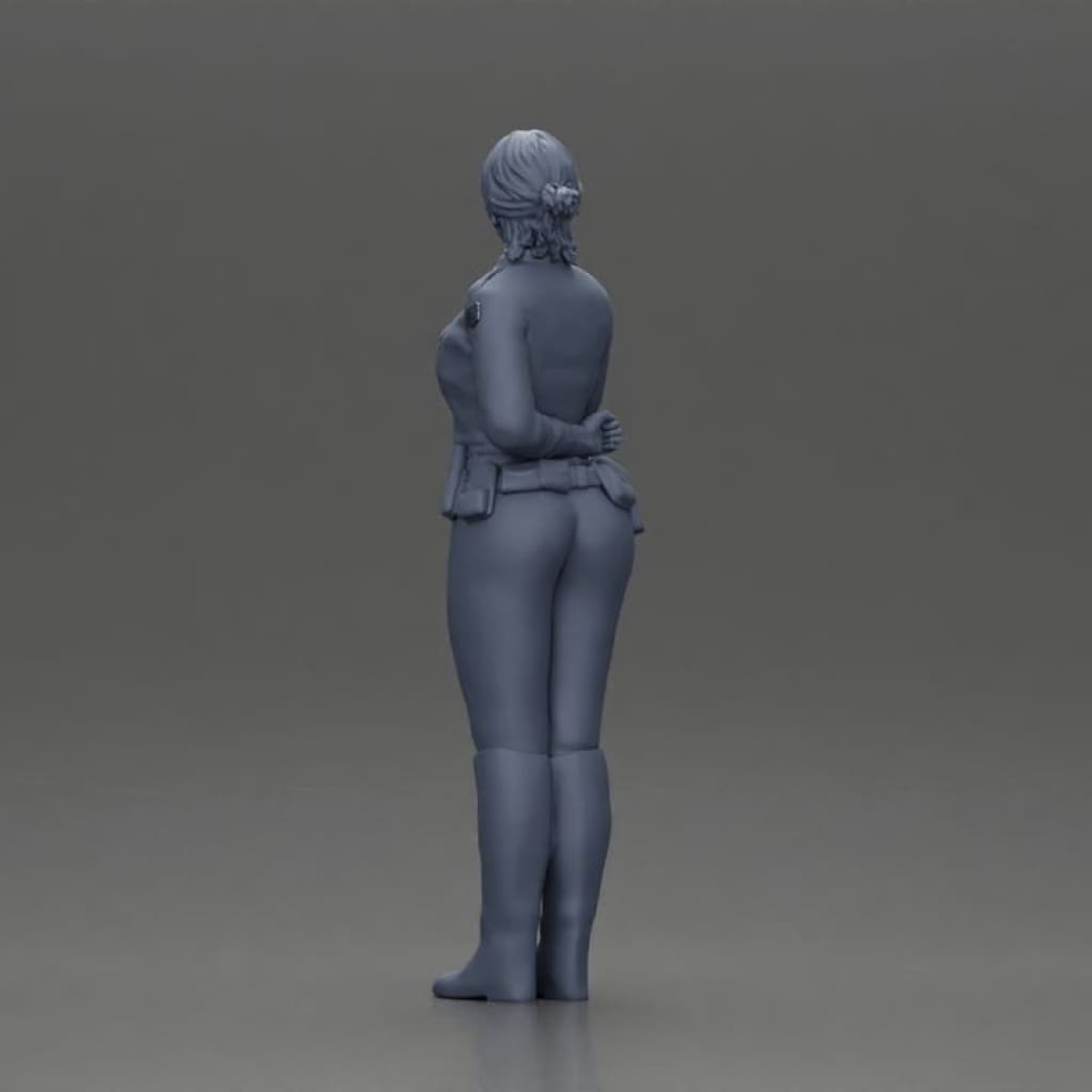 Mm960 Police/Security Girl Standing Speaking Into A Radio Figure