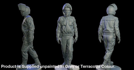 Mm966 Police Rider Armed Walking Figure