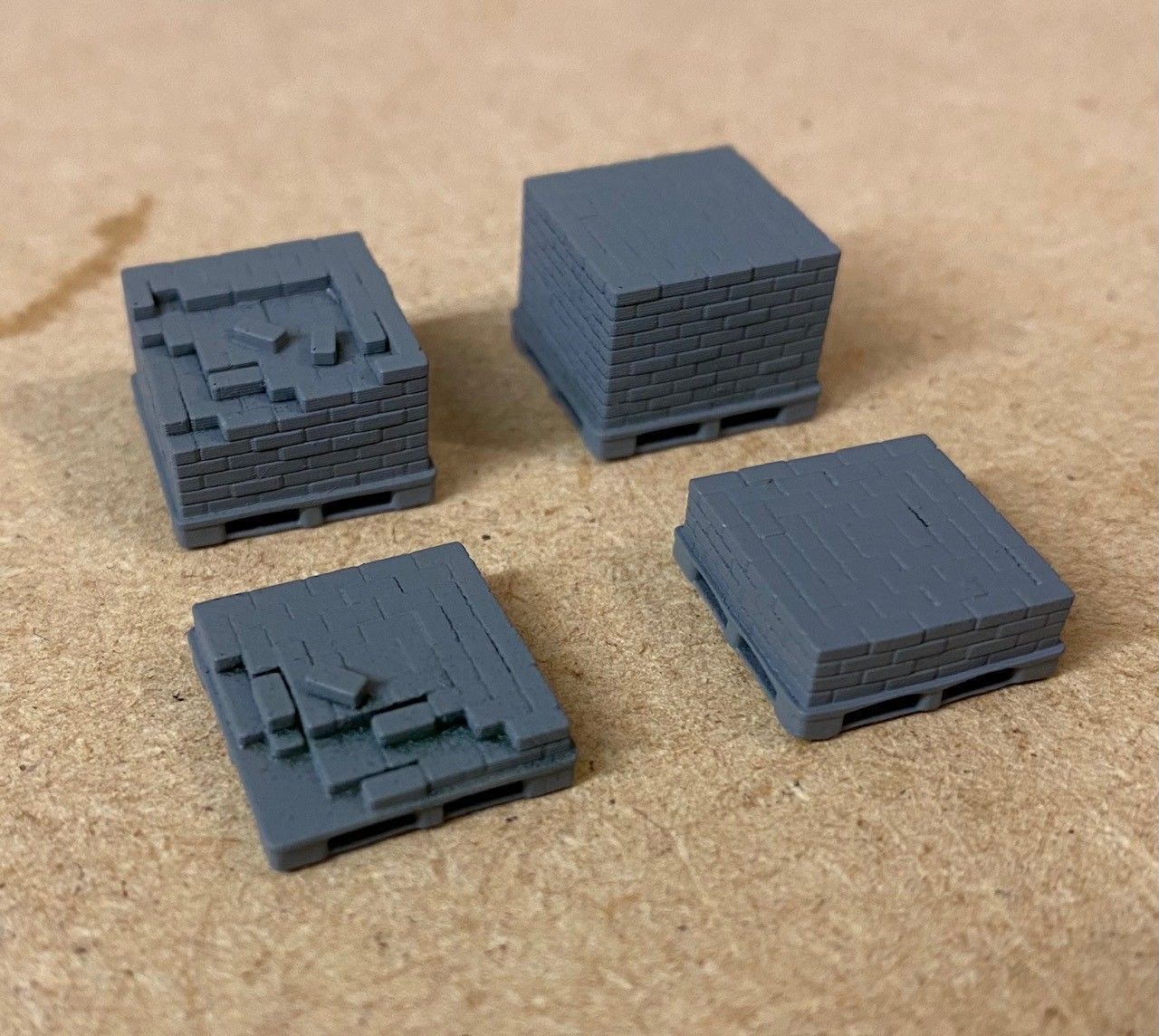 PJD089  Model Railway Brick Pallet Stacks